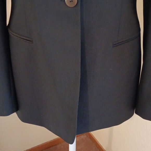 Giorgio Armani Classic Black Wool Jacket - Picture 3 of 12